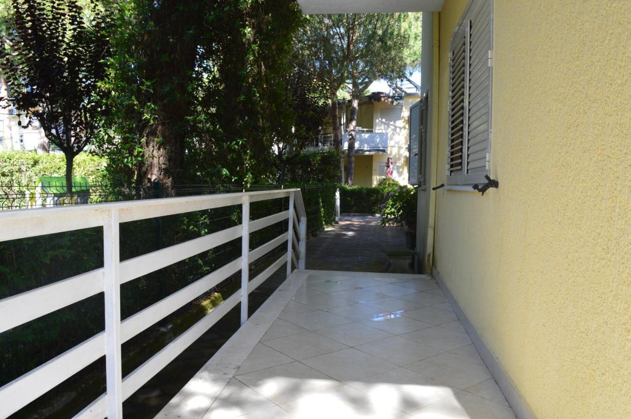 Villa A Cozy Duplex In The Lalzi Bay Durrës Exterior foto